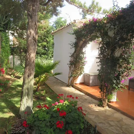 Casa Santorini Las Chapas Dom wakacyjny Marbella